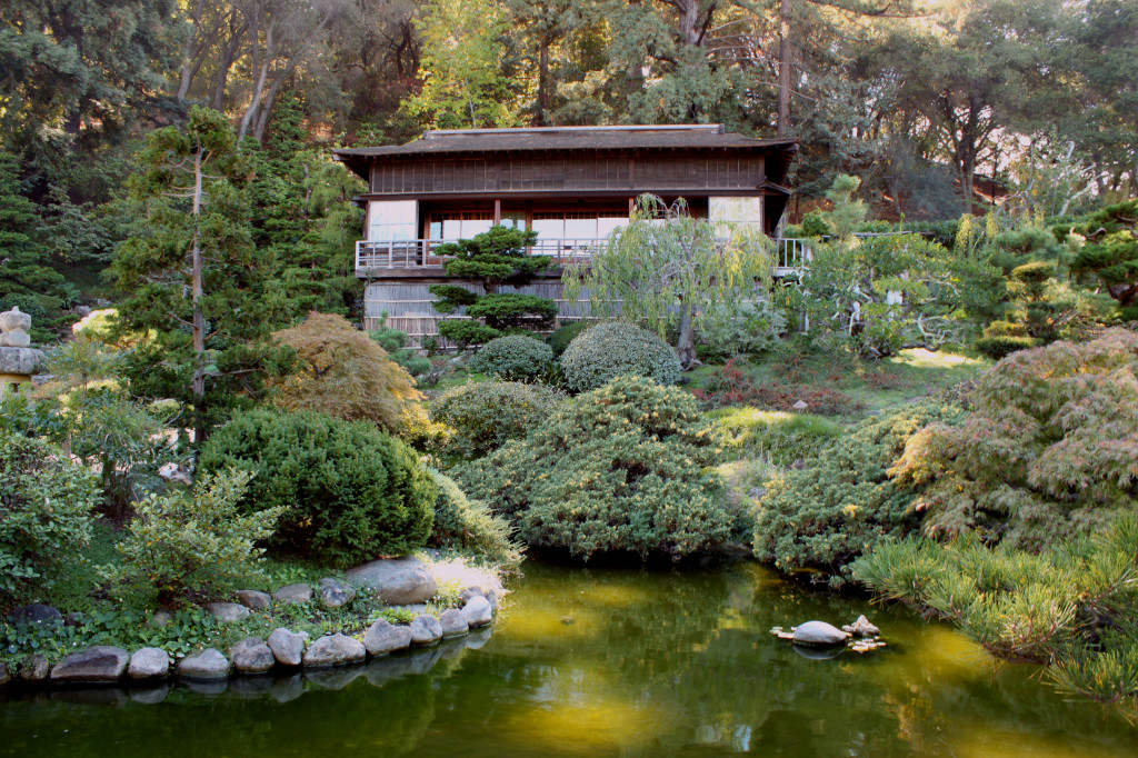 Moon Viewing House and Pond at Hakone